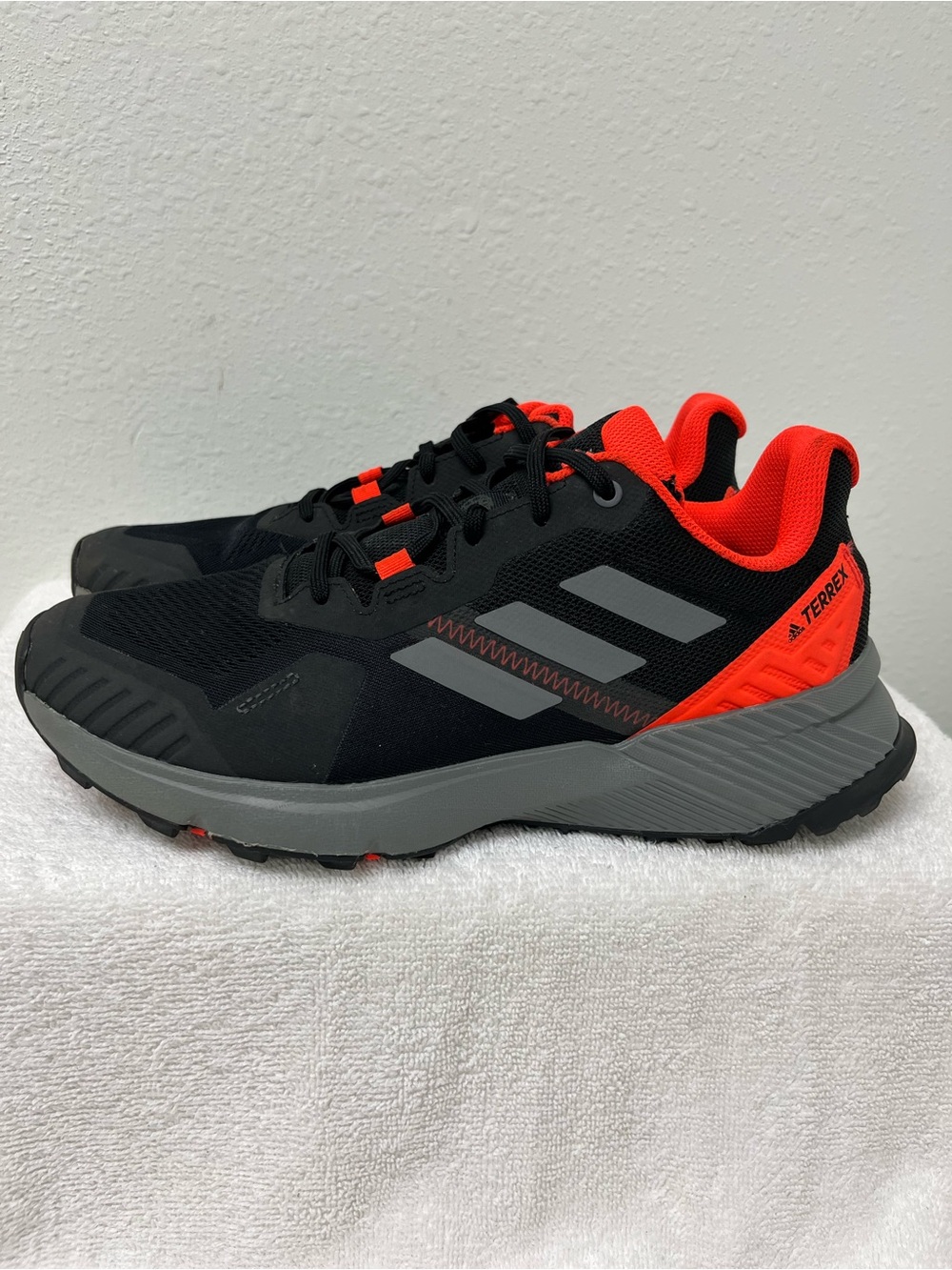adidas Terrex Men's Trail Shoes Black Gray Orange US Size 8.5